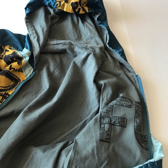 DESIGUAL , BOY’S JACKET. - Picture 2 of 3